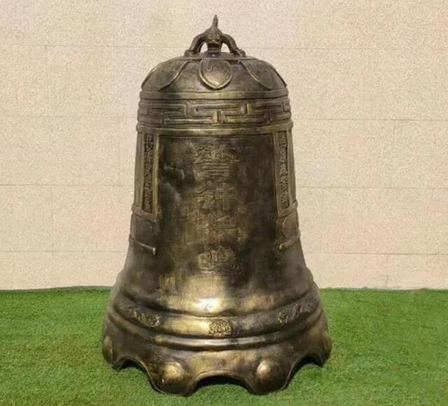 玻璃鋼警鐘長鳴浮雕雕塑