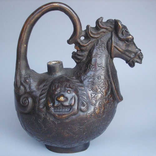 中國(guó)古時(shí)抽象風(fēng)格雕塑