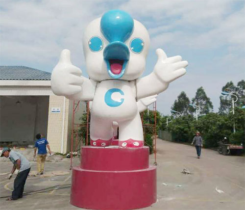 玻璃鋼大型卡通雕塑